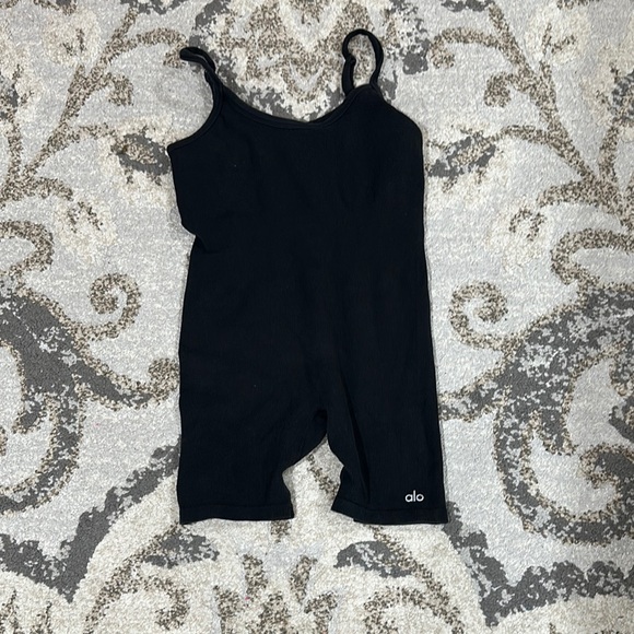 ALO Yoga Black seamless mellow Onesie. Size small - Picture 3 of 7